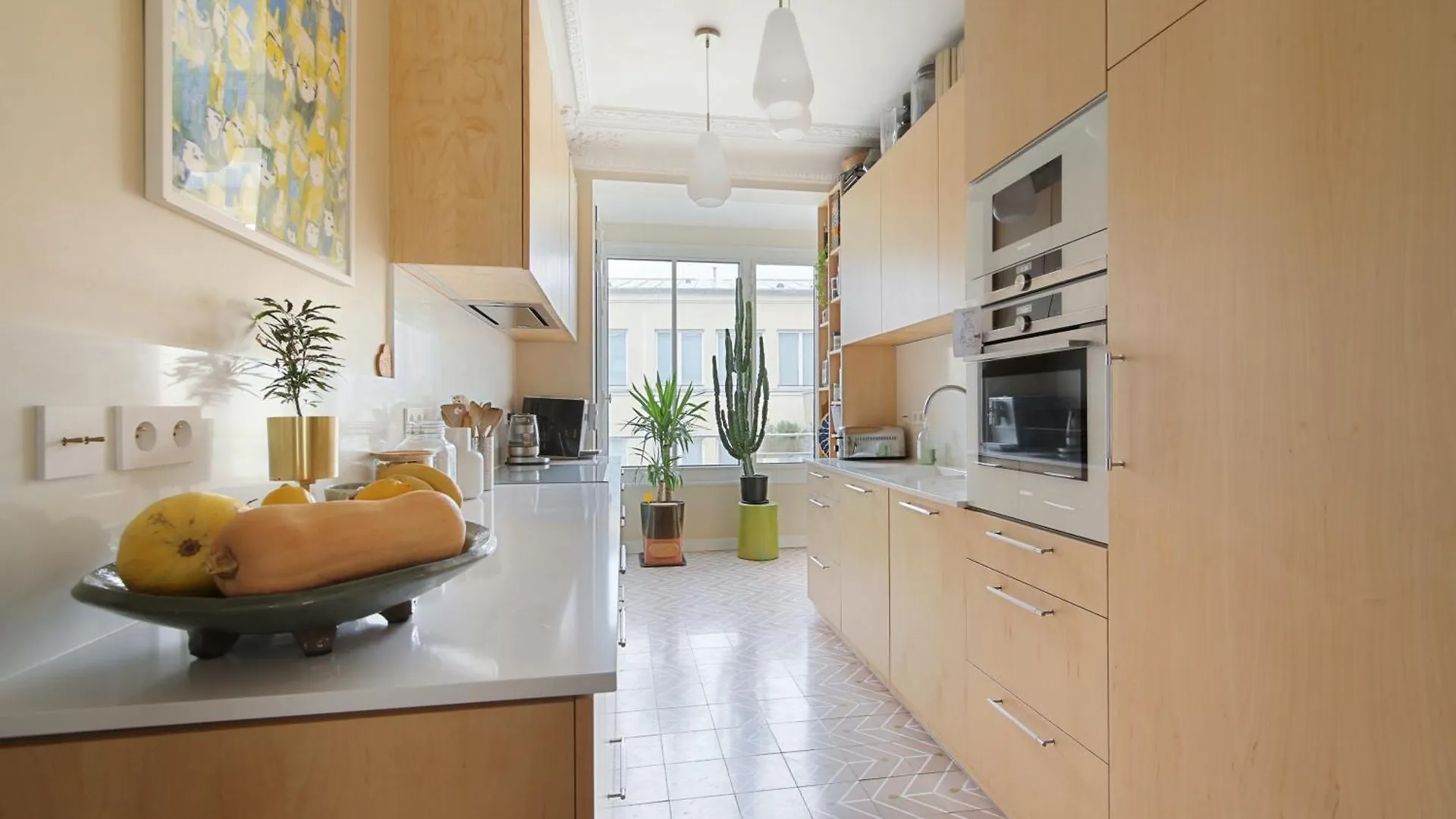 Apartment Appartement Familial 7 Personnes -Entre Opera Et Montmartre By Weekome Paris France